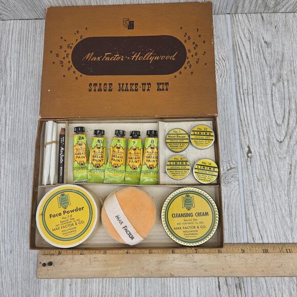 Vintage Max Factor Hollywood Stage Make-Up Kit Female Grease Paint Powder Rouge - Picture 8 of 12